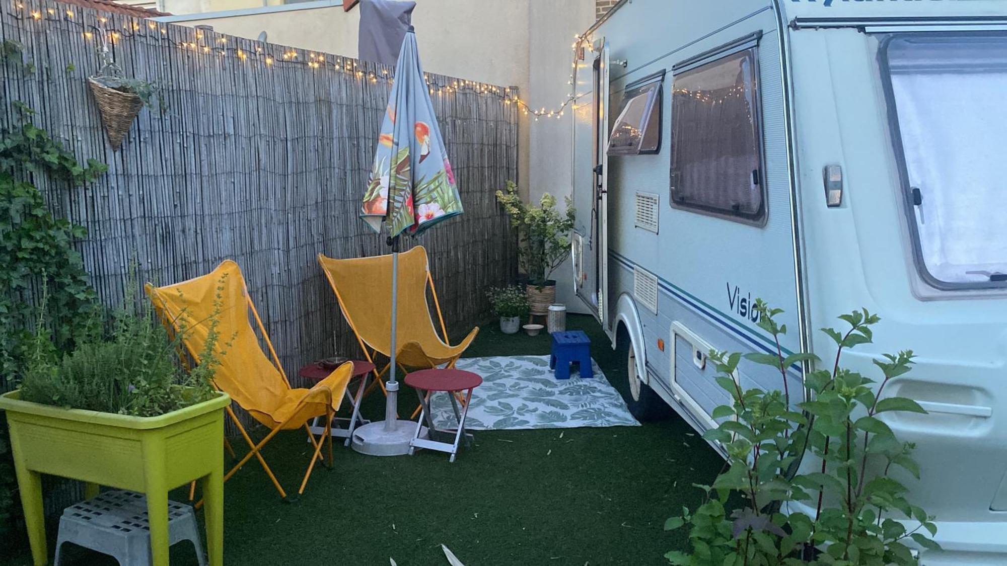 Gardencaravan Near Ghent In Green Area Εξωτερικό φωτογραφία